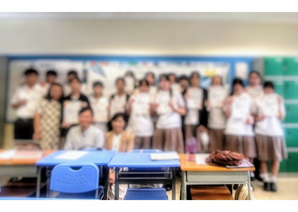 與「賽馬會官立中學」合辦 「校園朋輩調解員培訓班」 ( 2024年2月22日 - 5月29日 共十課 )